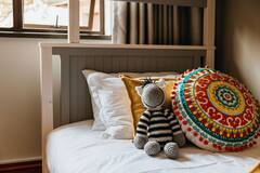 Fourth bedroom with bunks, Zebra View family accommodation Drakensberg